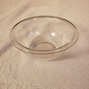 Vintage Pyrex #322 Clear Rimmed Nesting Mixing Bowl 1.0 Liter Made in the USA